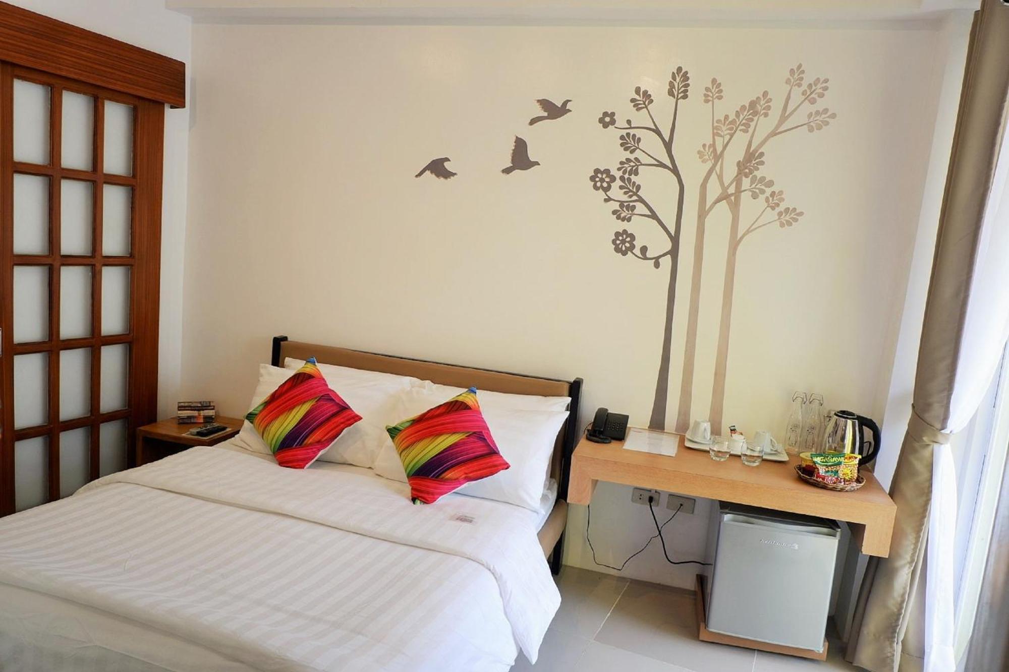 Kamusta Boutique Hotel Balabag  Room photo